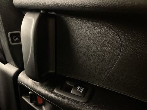 New 2026 Chrysler Pacifica Select FWD image 15