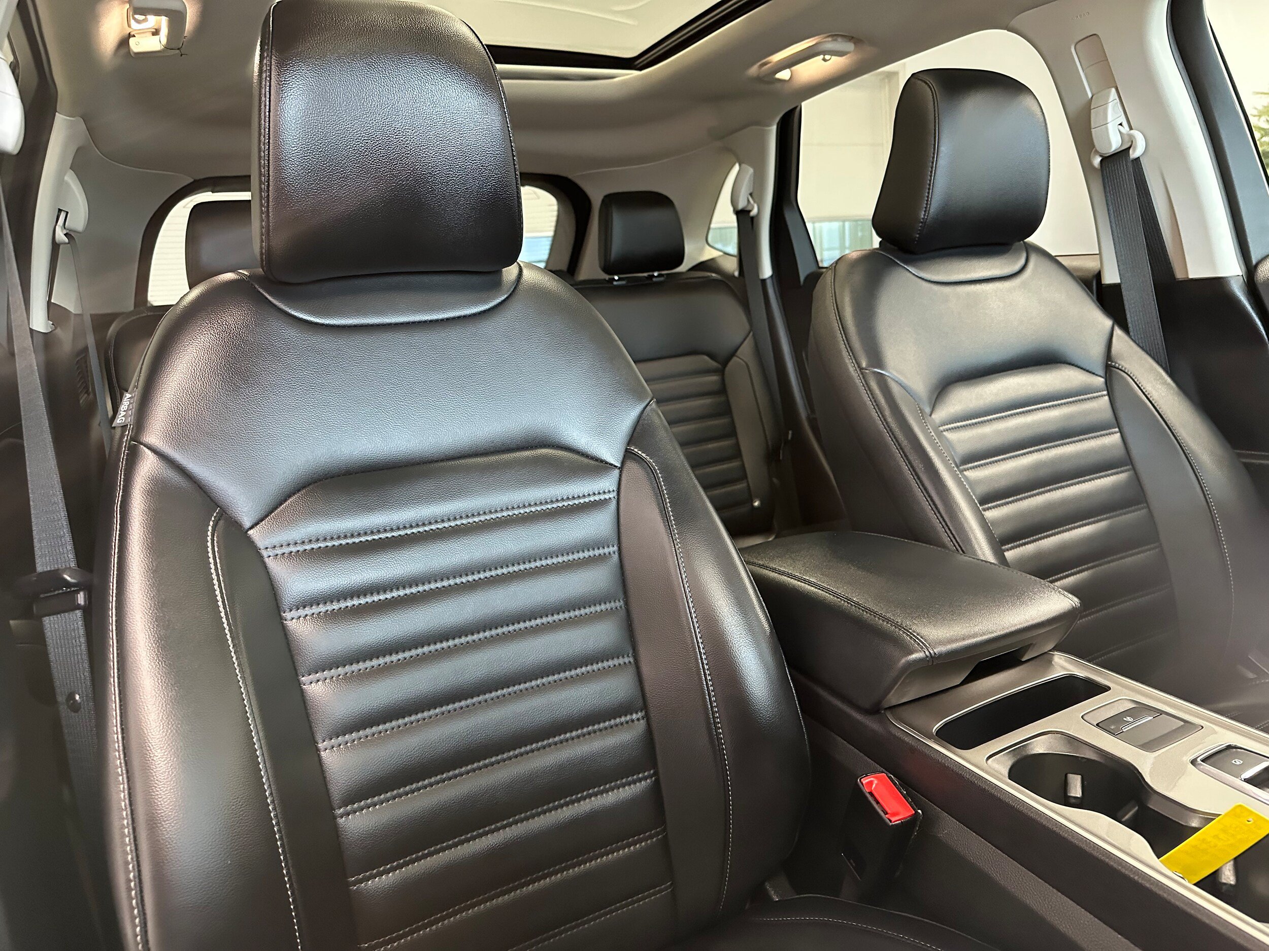 Used 2024 Ford Edge SEL w/ Convenience Package AWD/4WD image 15