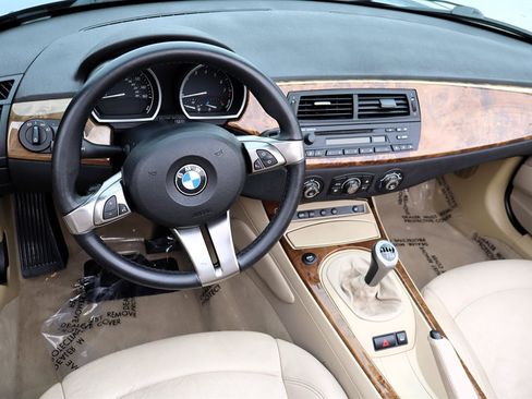 Used 2006 BMW Z4 3.0si RWD image 18