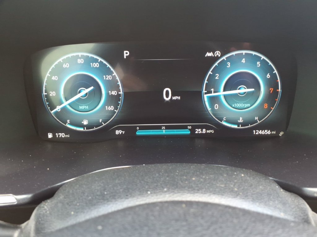 Used 2022 Hyundai Santa Fe Limited FWD image 18