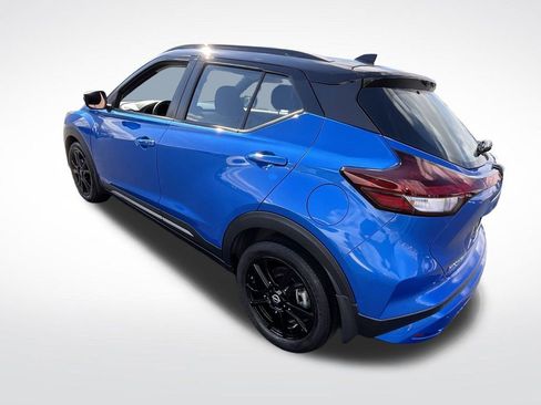 Used 2023 Nissan Kicks SR image 23
