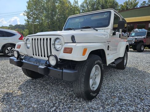 Used 1999 Jeep Wrangler Sahara image 4