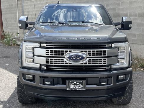 Used 2019 Ford F350 Platinum w/ Platinum Ultimate Package AWD/4WD image 2