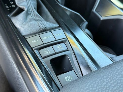 Certified 2025 Toyota Camry SE image 27