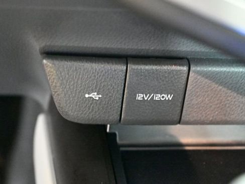Used 2023 Toyota Camry SE FWD image 29