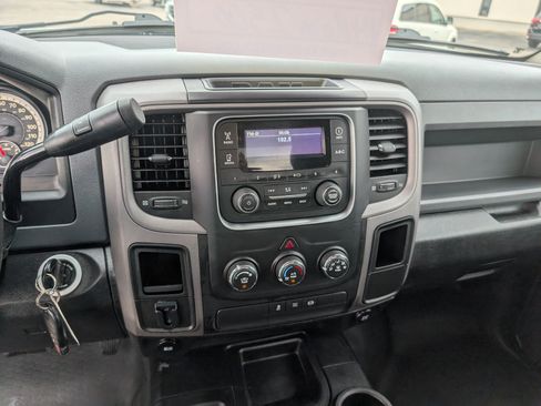 Used 2014 RAM 2500 Tradesman w/ Power & Remote Entry Group image 20