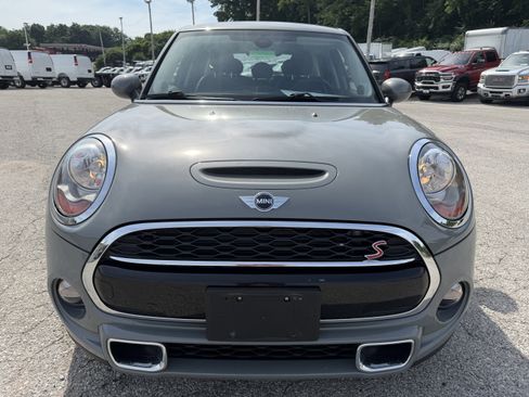 Used 2018 MINI Cooper S FWD image 2