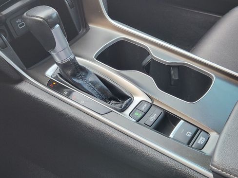 Certified 2022 Honda Accord Sport image 19
