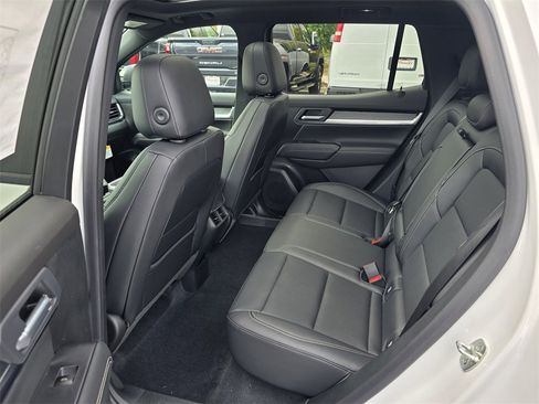 New 2026 GMC Terrain Elevation w/ Elevation Premium Package image 24