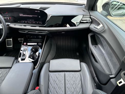 Used 2025 Audi S5 Premium Plus AWD/4WD image 18