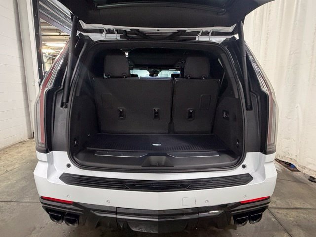 New 2026 Cadillac Escalade V w/ LPO, Floor Liner Package AWD/4WD image 7