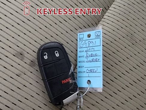 Used 2019 Dodge Journey SE FWD image 27