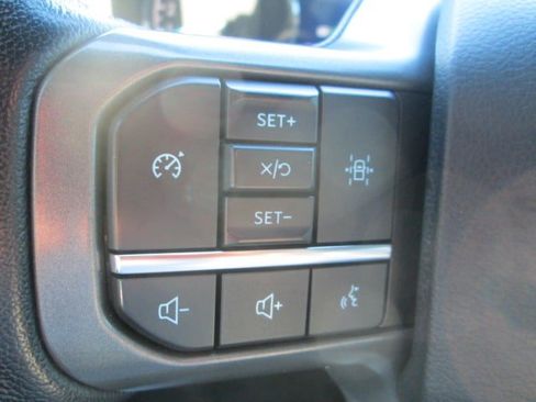 Used 2022 Ford F150 XLT w/ Equipment Group 301A Mid AWD/4WD image 21