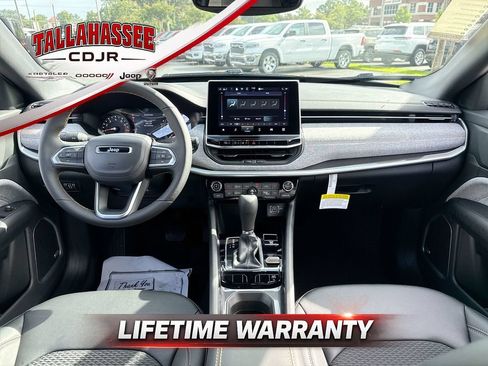 New 2026 Jeep Compass Latitude AWD/4WD image 28