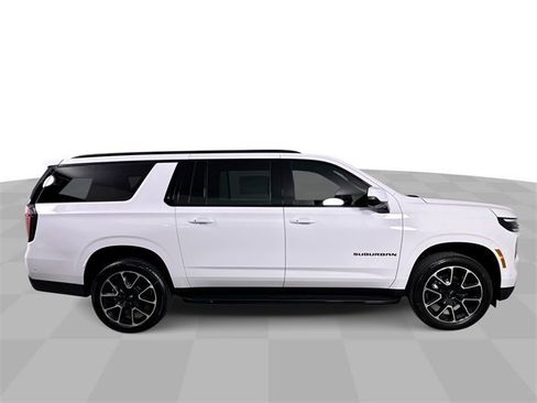 New 2026 Chevrolet Suburban RST w/ Comfort Package image 9