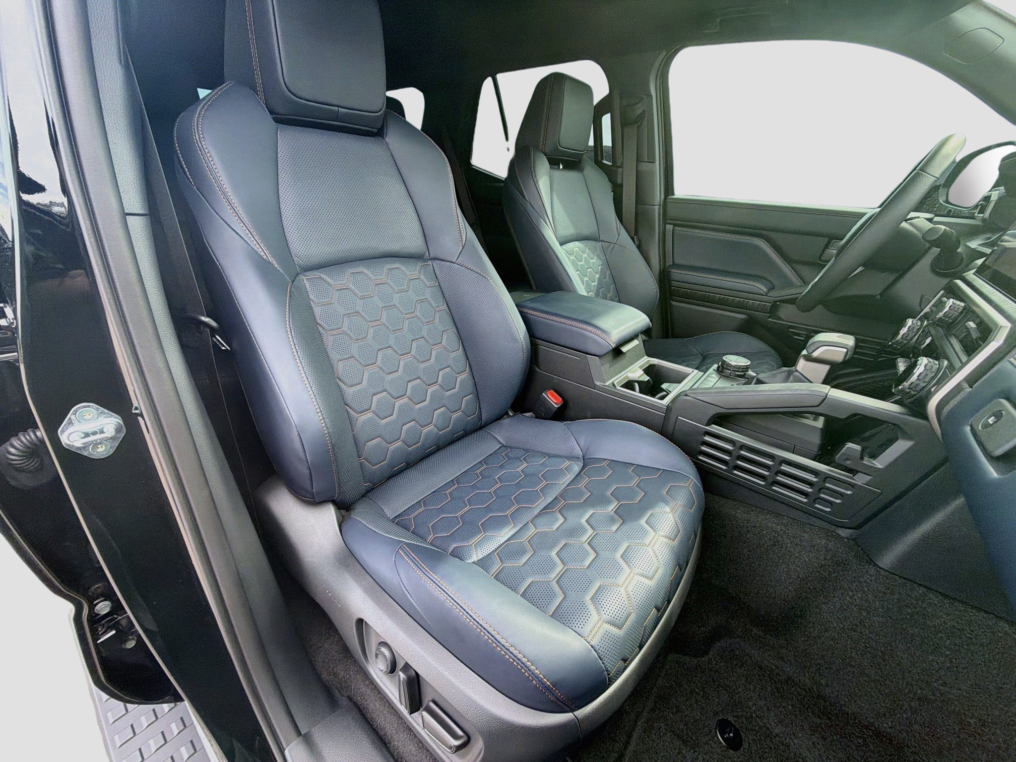 Used 2026 Toyota 4Runner Platinum AWD/4WD image 15
