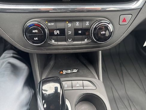 New 2025 Buick Envista Preferred w/ Convenience I Package image 12