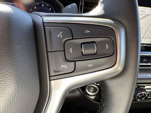 Used 2023 Chevrolet Silverado 1500 LTZ w/ LTZ Convenience Package II AWD/4WD image 19
