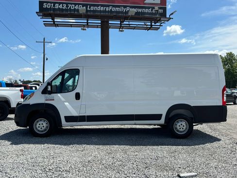 Used 2022 RAM ProMaster 3500 w/ Premium Convenience Group (A) FWD image 2
