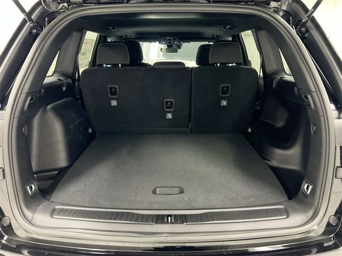 New 2025 Jeep Grand Cherokee Laredo X image 24