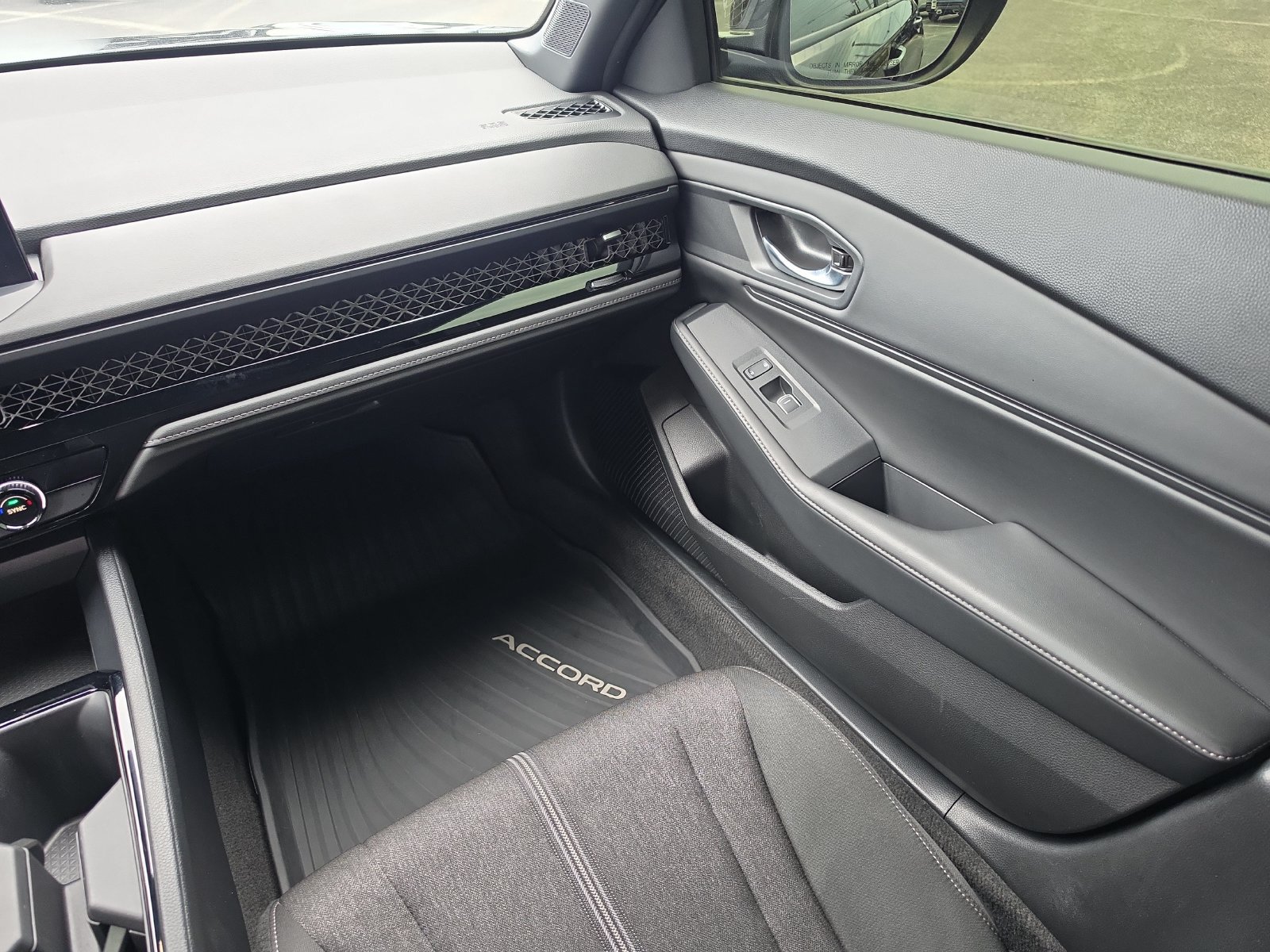 Certified 2023 Honda Accord Sport image 12