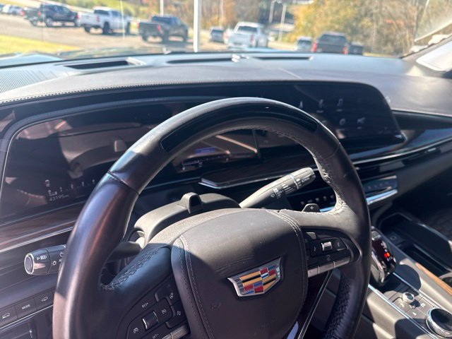 Used 2024 Cadillac Escalade Sport Platinum AWD/4WD image 16