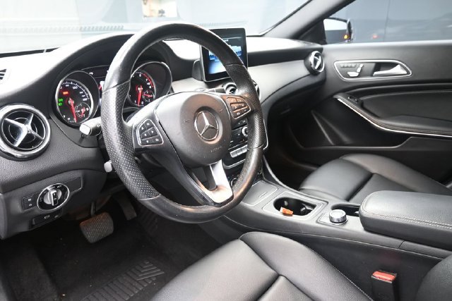 Certified 2020 Mercedes-Benz GLA 250 image 18