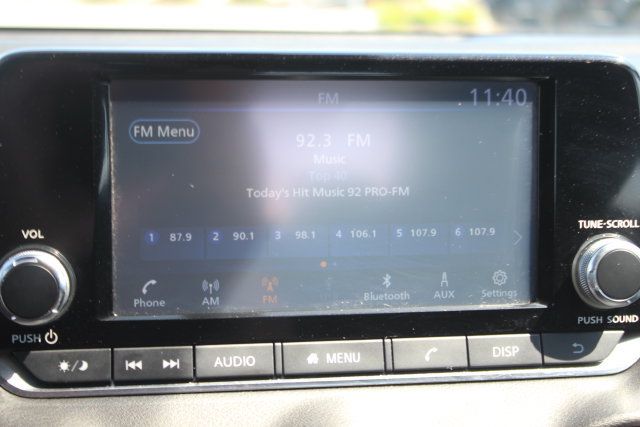 Used 2025 Nissan Sentra S FWD image 5