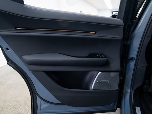 Used 2025 Polestar Polestar 3 image 20