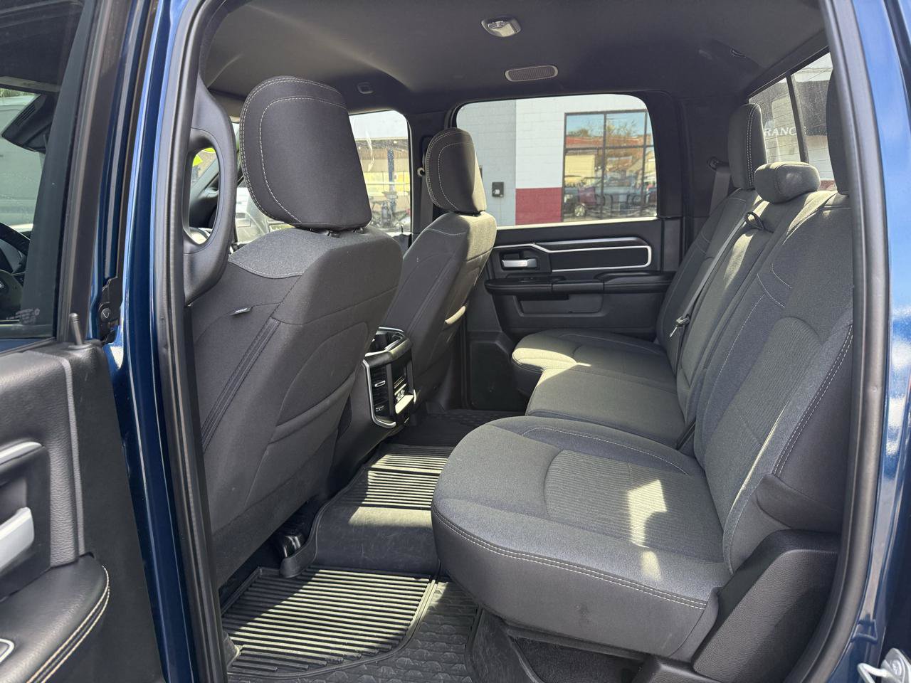 Used 2024 RAM 2500 Big Horn w/ Safety Group AWD/4WD image 29