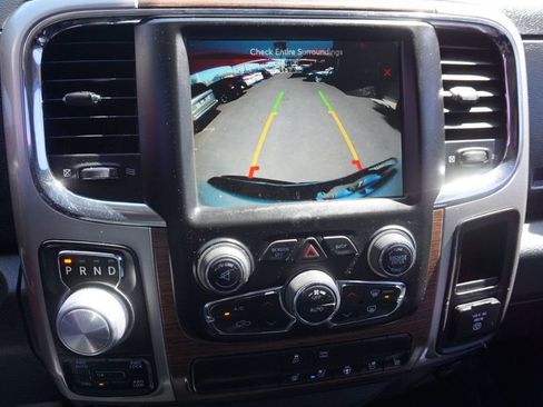 Used 2017 RAM 1500 Laramie AWD/4WD image 28
