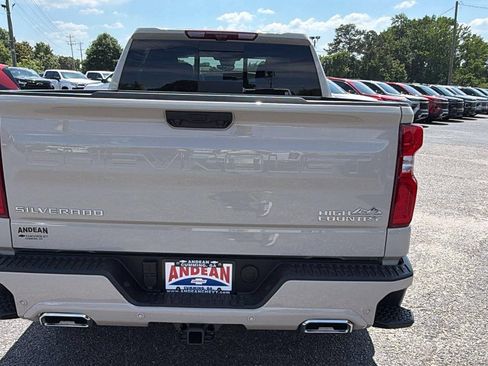 New 2026 Chevrolet Silverado 1500 High Country AWD/4WD image 6