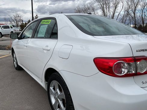 Used 2013 Toyota Corolla LE w/ Premium Pkg image 5