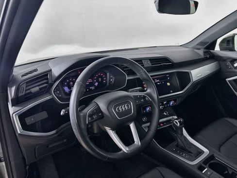 Used 2021 Audi Q3 2.0T Premium AWD/4WD image 32
