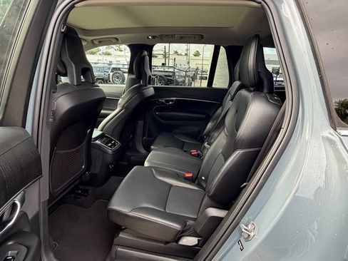 Used 2020 Volvo XC90 T5 Momentum w/ Protection Package Premier FWD image 14