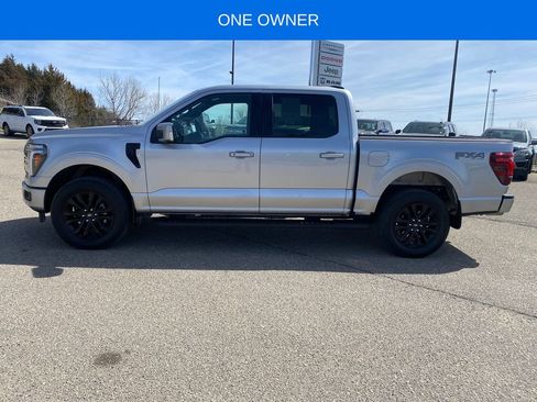 Used 2025 Ford F150 Lariat w/ Equipment Group 502A High AWD/4WD image 3