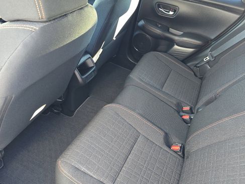 Used 2025 Honda HR-V Sport image 11