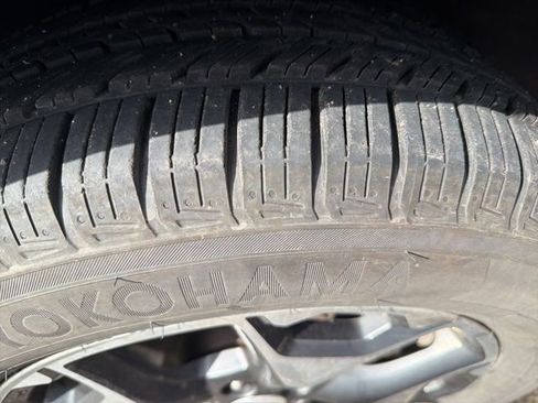 Used 2018 Subaru Crosstrek 2.0i Premium w/ Moonroof Package image 4