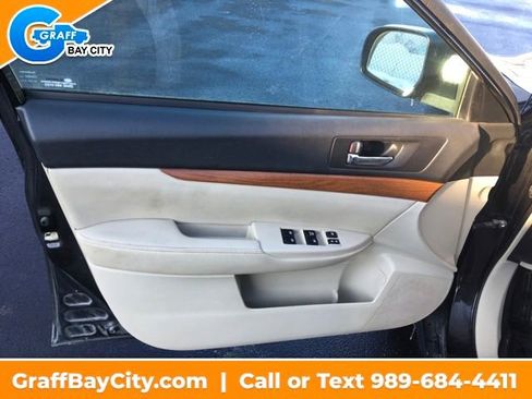 Used 2014 Subaru Outback 2.5i Limited w/ Moonroof Package image 10