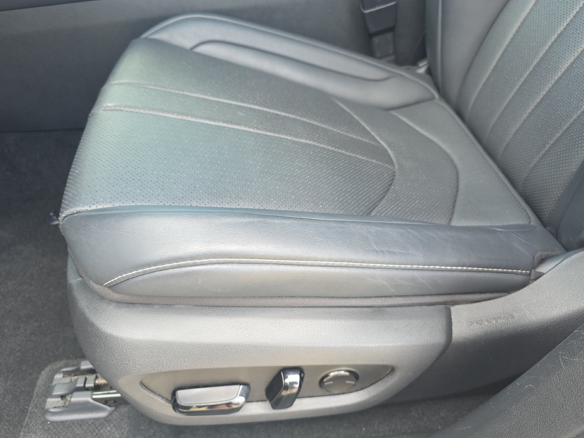 Used 2024 Lexus RX 350 F Sport w/ Convenience Package AWD/4WD image 28