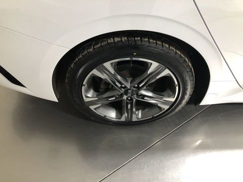 Used 2021 Kia K5 EX w/ EX Premium Package image 9