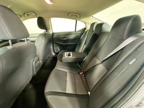 Used 2022 Nissan Sentra SV FWD image 34