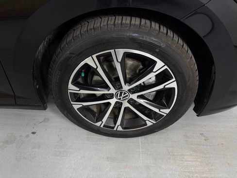 Used 2023 Volkswagen Jetta Sport FWD image 10
