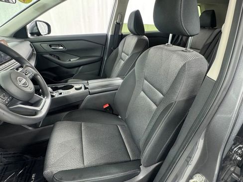 Used 2024 Nissan Rogue SV AWD/4WD image 10