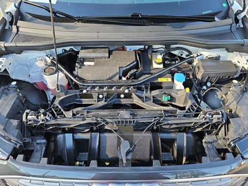 Used 2023 Audi Q4 e-tron Premium Plus w/ Premium Plus image 32