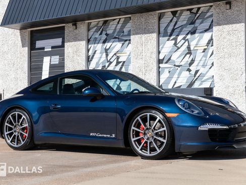 Used 2012 Porsche 911 Carrera S image 18