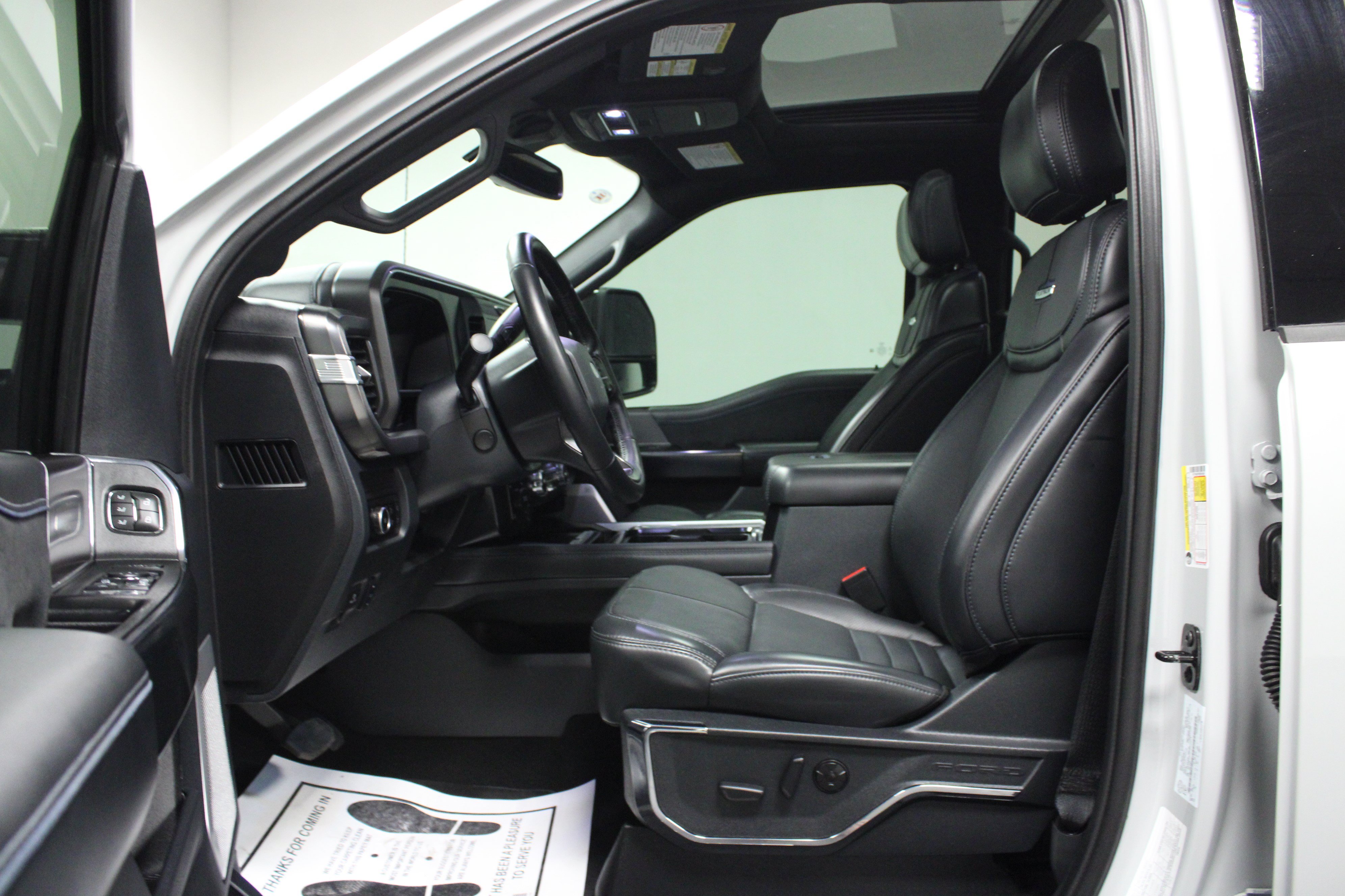 Used 2026 Ford F250 Platinum AWD/4WD image 12