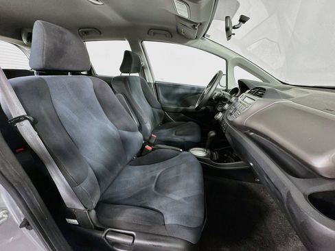 Used 2011 Honda Fit Sport image 24