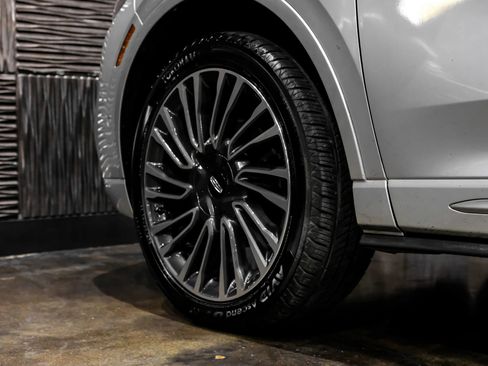 Used 2020 Lincoln Corsair Reserve w/ Equipment Group 201A image 56