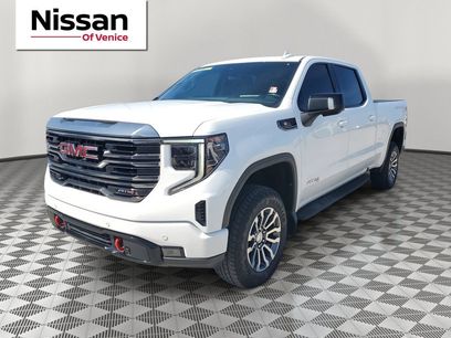 Used 2022 GMC Sierra 1500 AT4 w/ Technology Package